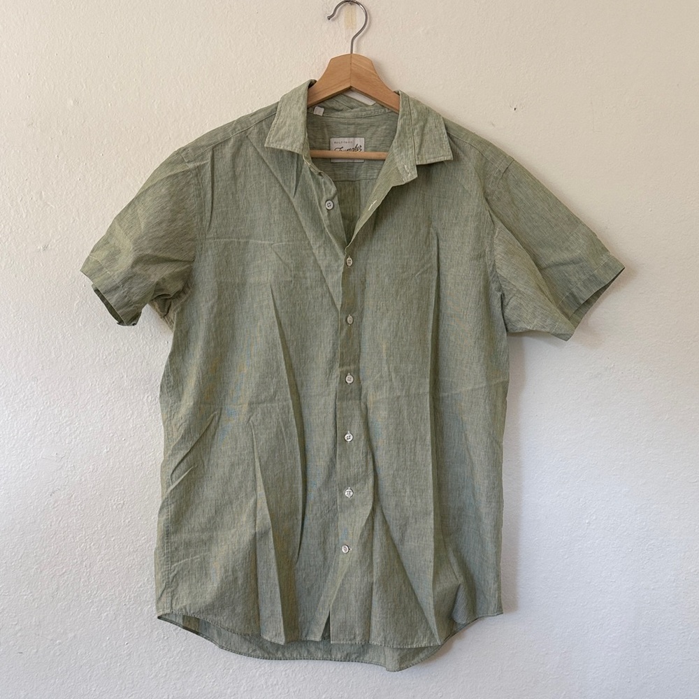 Trumaker Custom Linen Blend Button Up Shirt in Green See Measurements